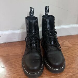 Dr. Marten Boots